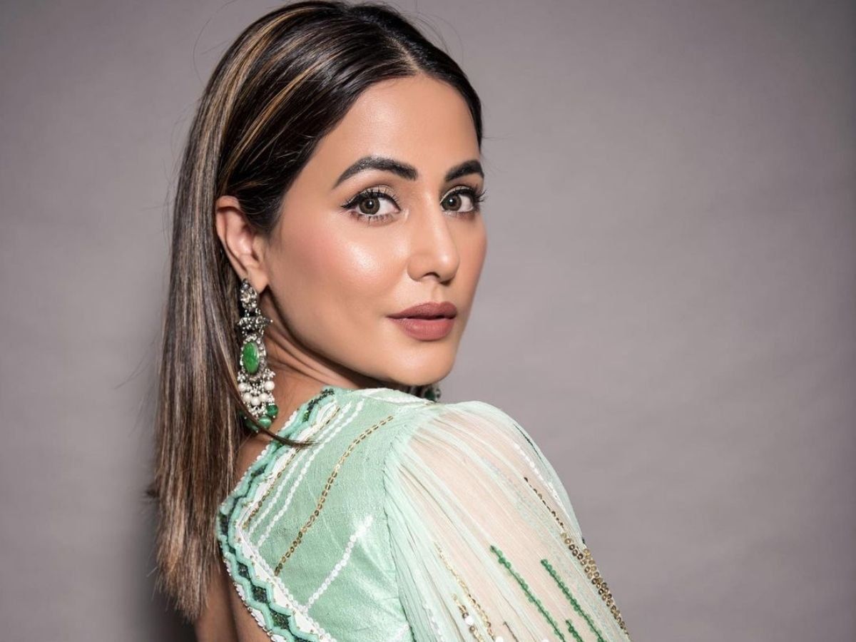 Hina Khan’s Battle with Stage 3 Breast Cancer: Key Symptoms, Prevention Tips, and Awareness